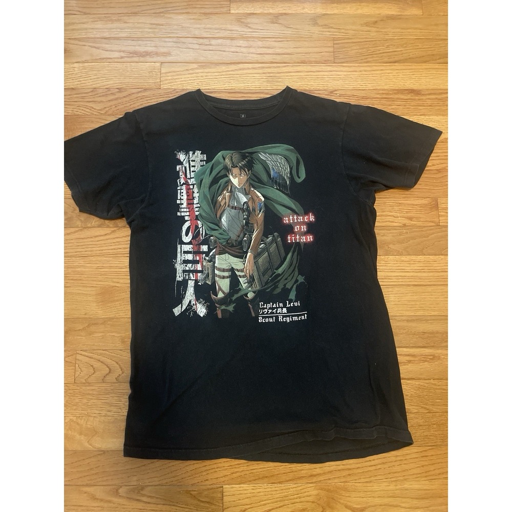 Attack on titan shirt Levi |  Size M | Graphic t shirt Manga